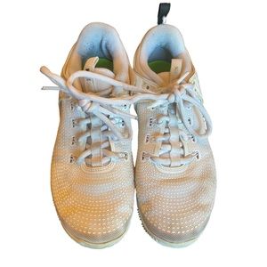 Nike Zoom Hyperace 2 White and Black Women’s Athletic Shoes